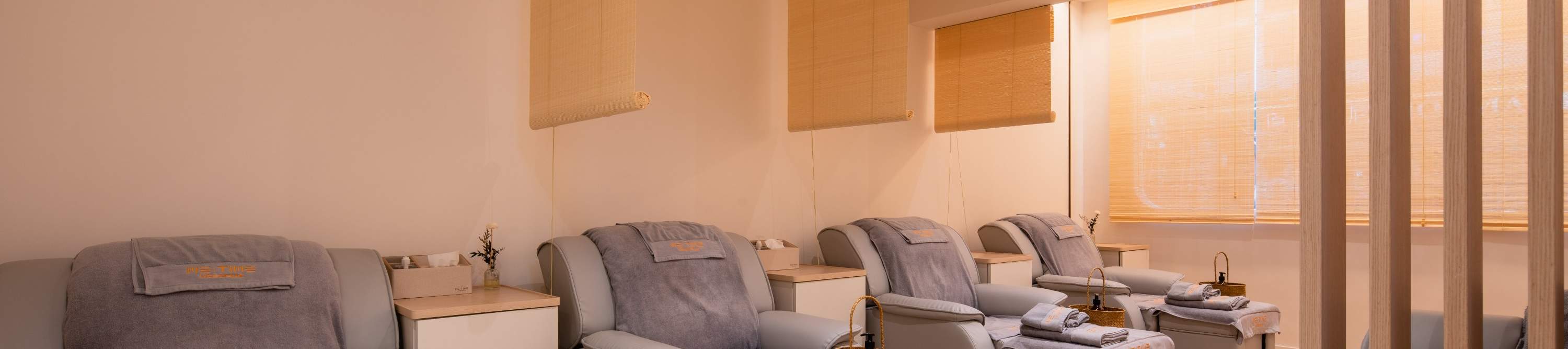 Me Time Massage, cửa hàng massage 2 tầng lớn, Đồng La Loan, causeway bay, hk spa. hk massage